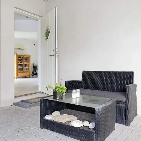 8 Person In Harbo Re Hotel Harboør
