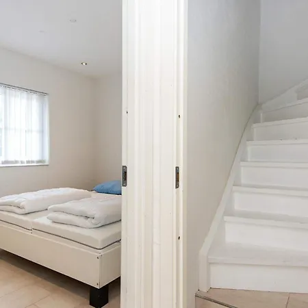 8 Person In Harbo Re 4* Harboør